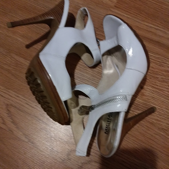 Sandals - Picture 5 of 5